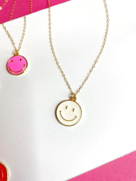 Dainty Chain Smiley Necklace