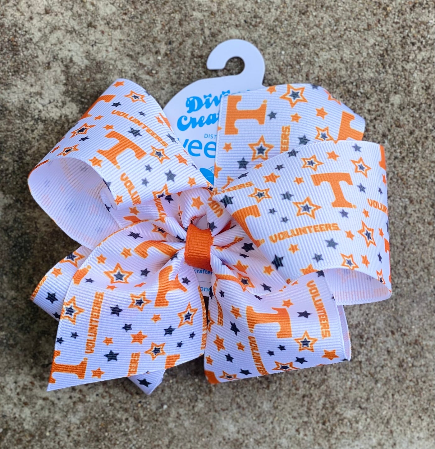 King UT Classic Bow with Silver Stars