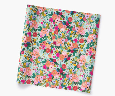Continuous Roll of Wrapping Paper in Garden Party